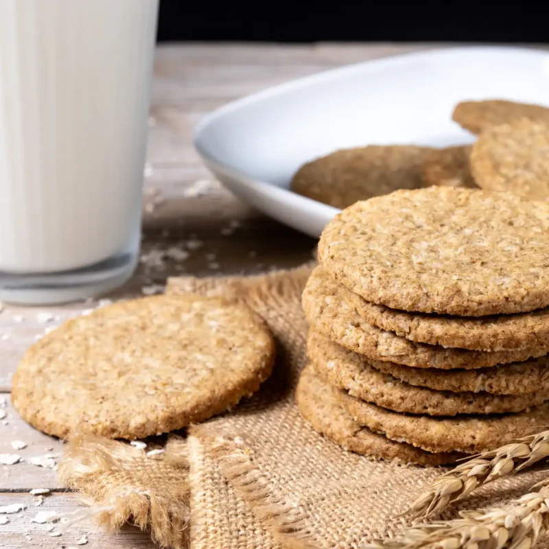 biscotti integrali con latte